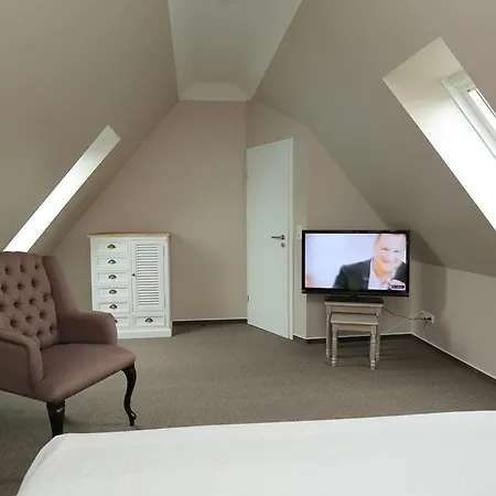 Goethehain Pamir Apartment